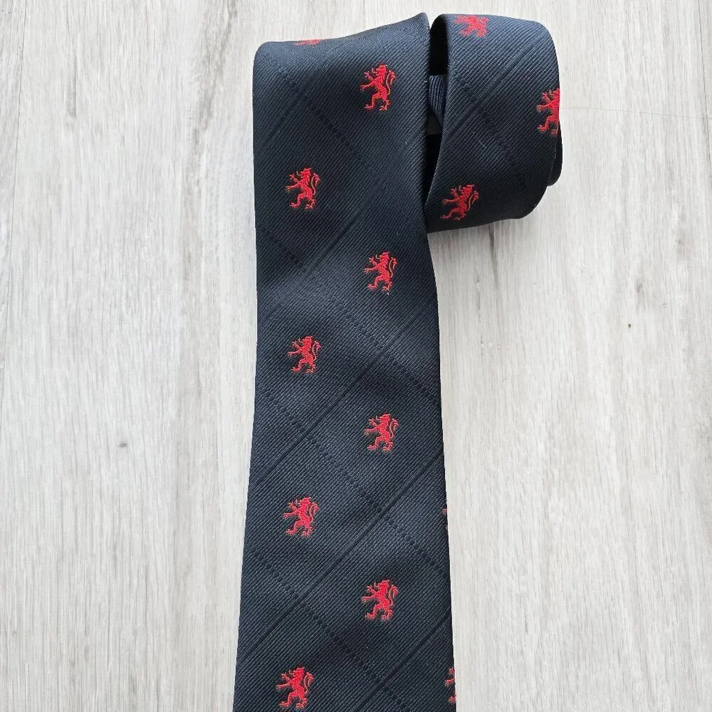 vintage Rosenblatts | Collegiate red lion black medium width retro tie | unisex